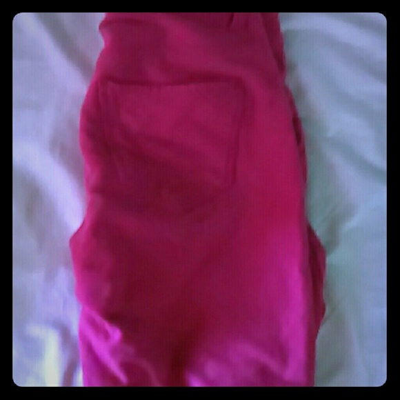I am selling pink shorts - Picture 1 of 1